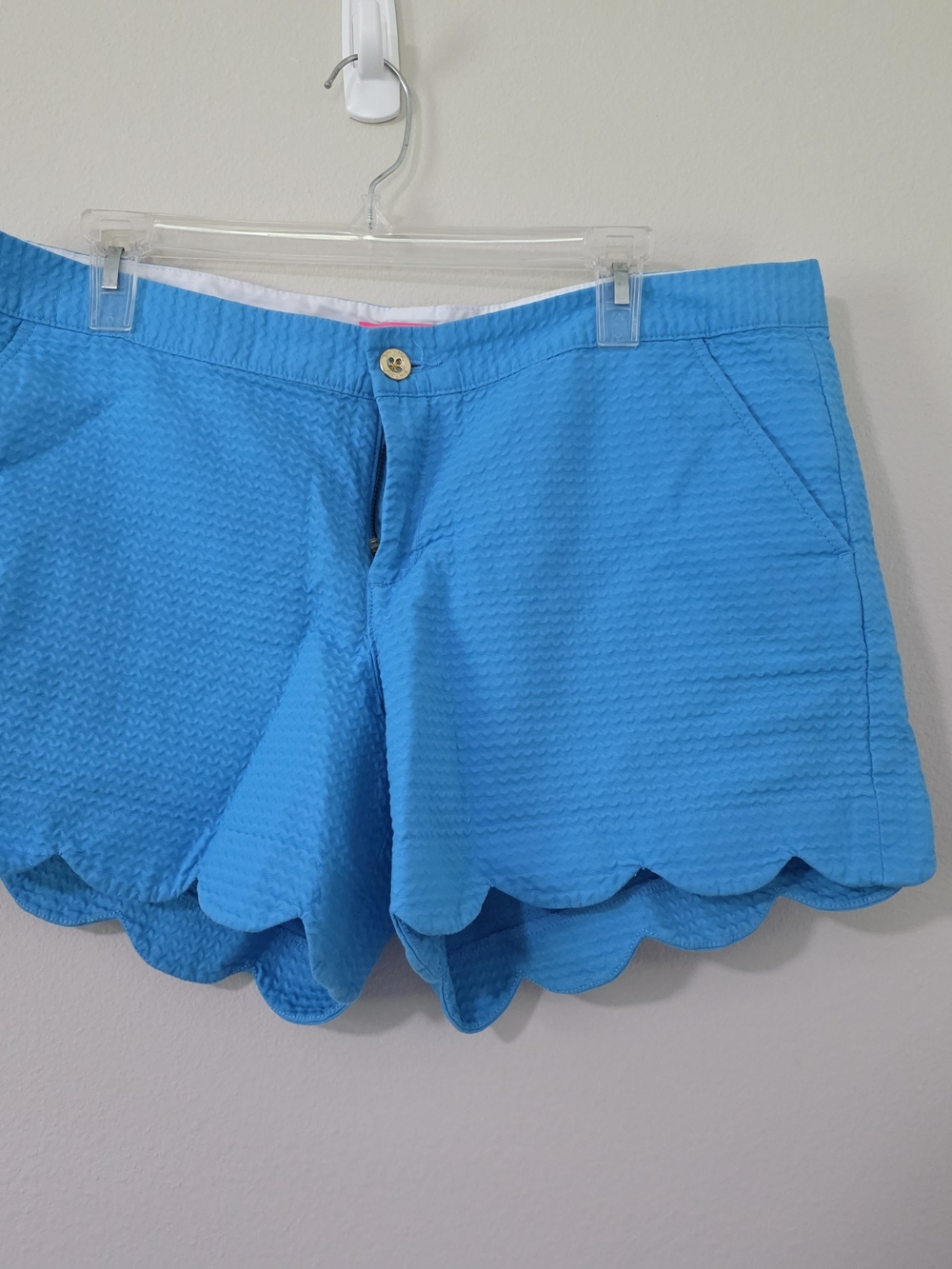 Lilly Pulitzer Turquoise Scallop-Hem Shorts
